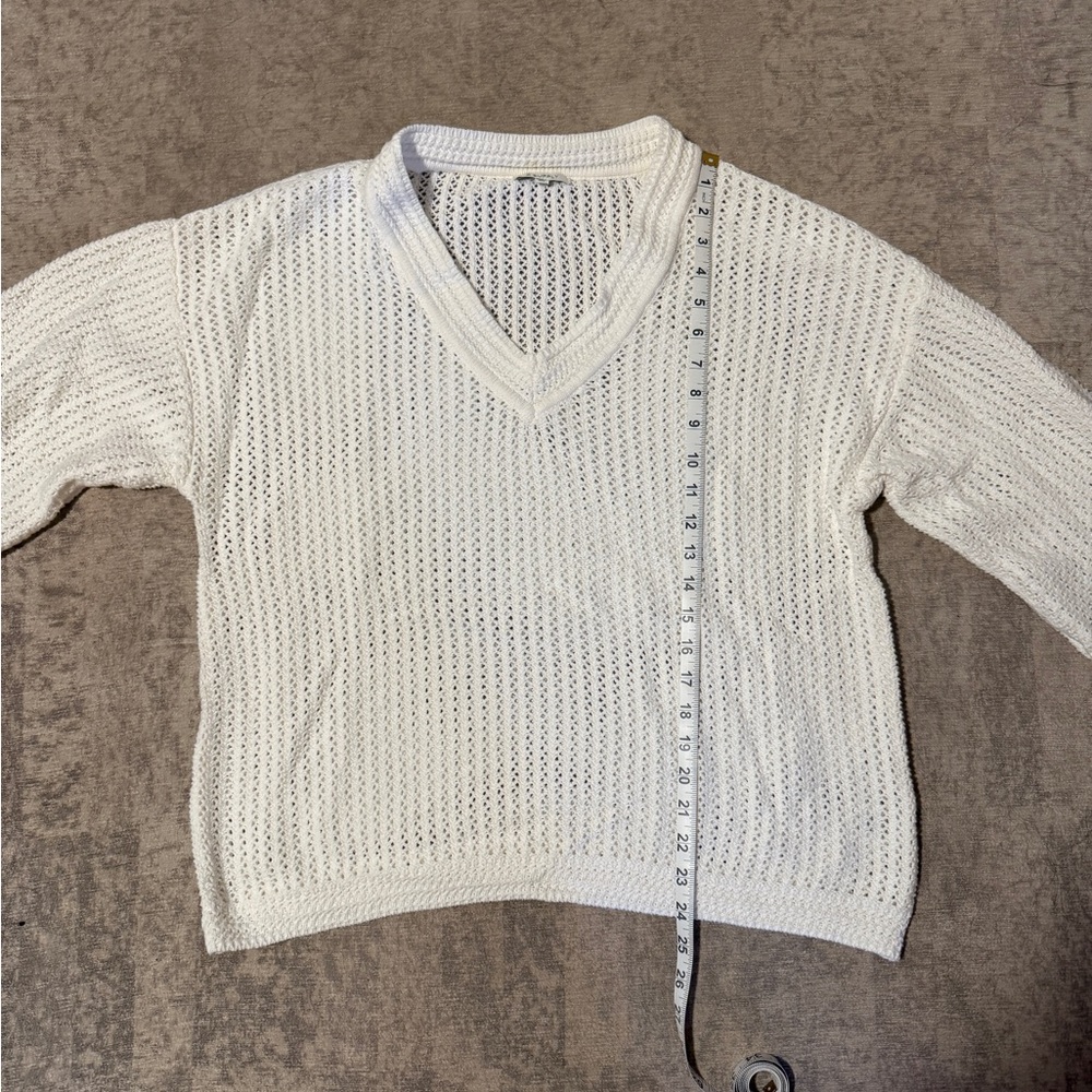 Z Supply Kiami White Crochet Sweater (L) - Picture 8 of 9